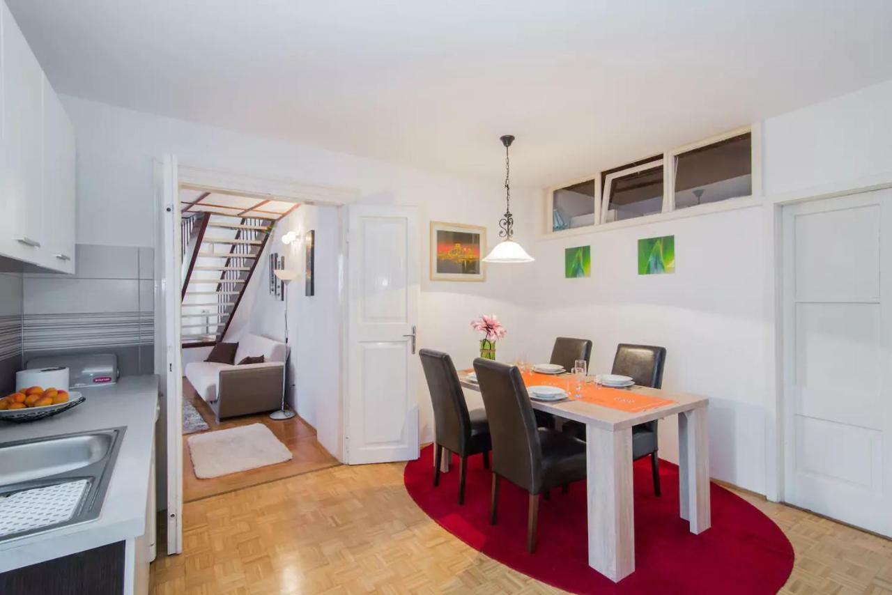 Charming Apartment Koper Extérieur photo