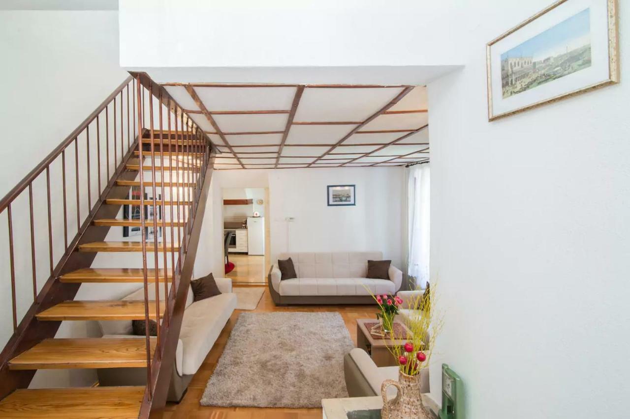 Charming Apartment Koper Extérieur photo
