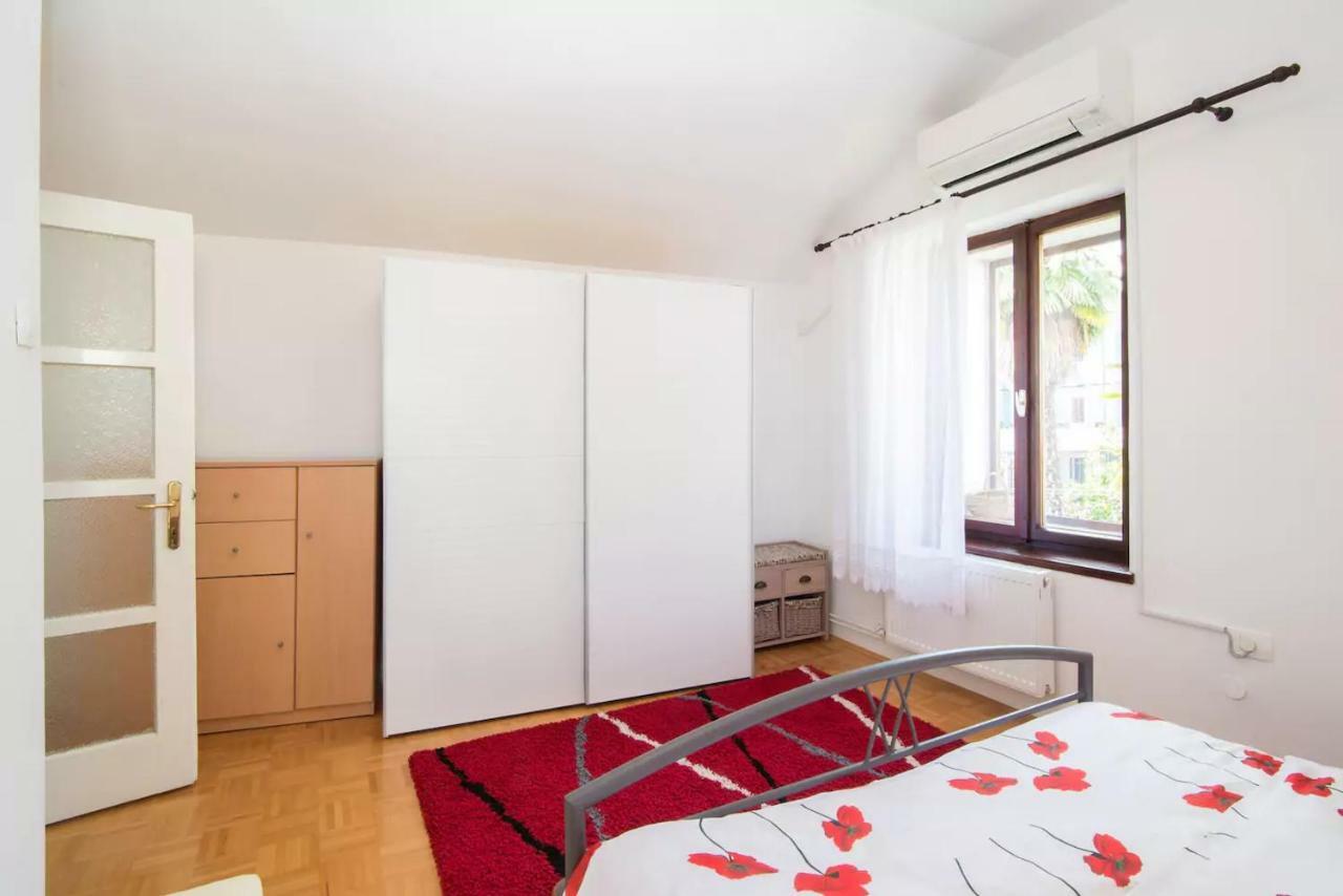 Charming Apartment Koper Extérieur photo