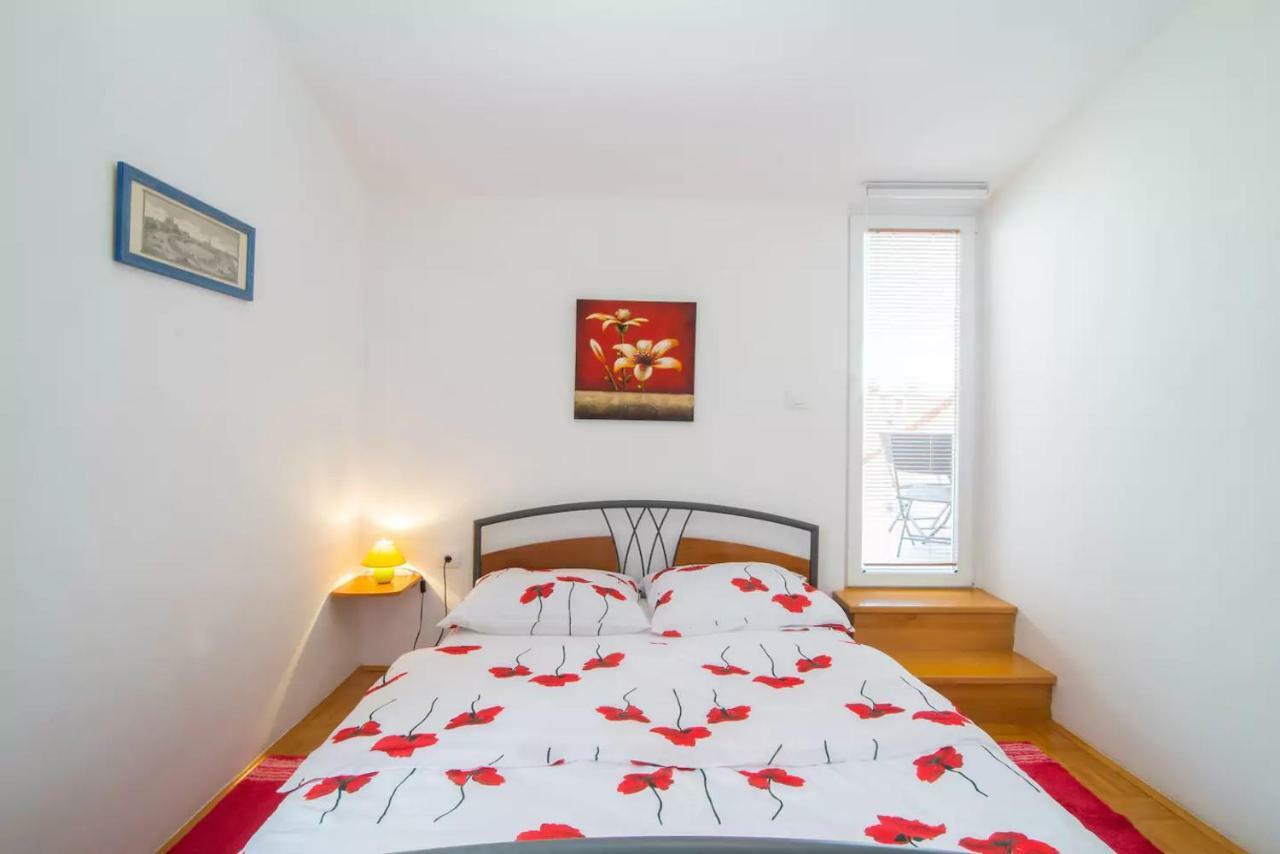 Charming Apartment Koper Extérieur photo